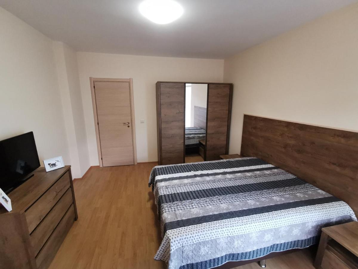 Appartement Къмпинг Градина - Апартамент С Две Спални В К-С Черноморска Звезда à TTchernomorets Extérieur photo